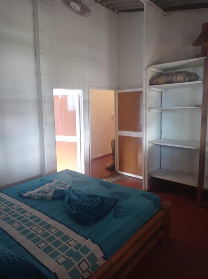 Los Cocos Hostal Bazan Luaran gambar