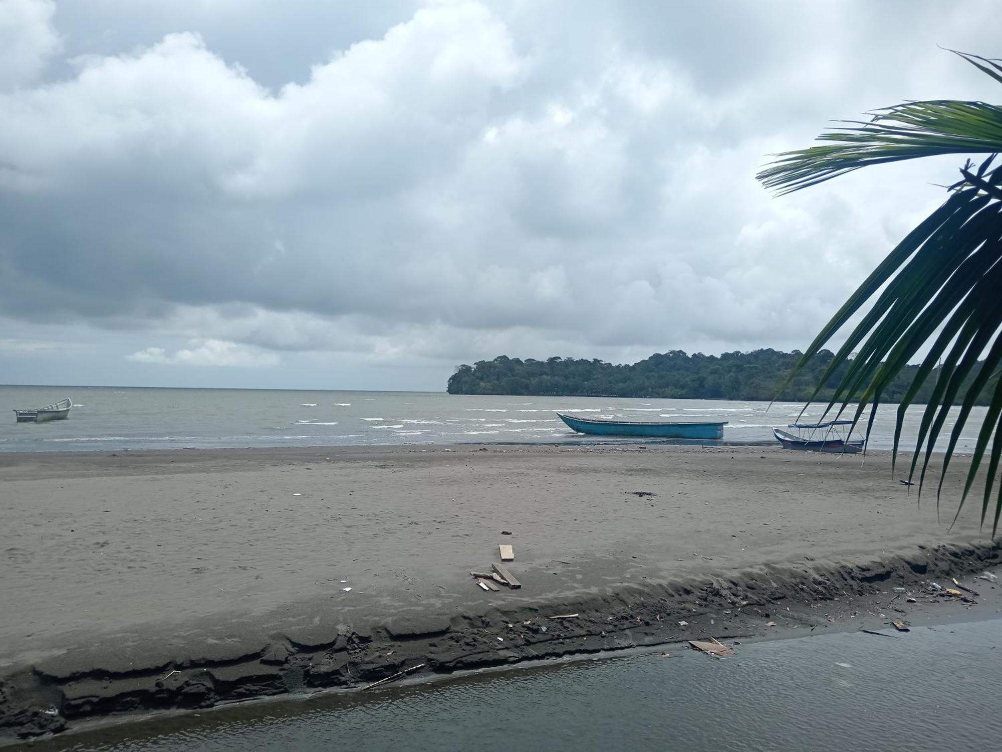 Los Cocos Hostal Bazan Luaran gambar